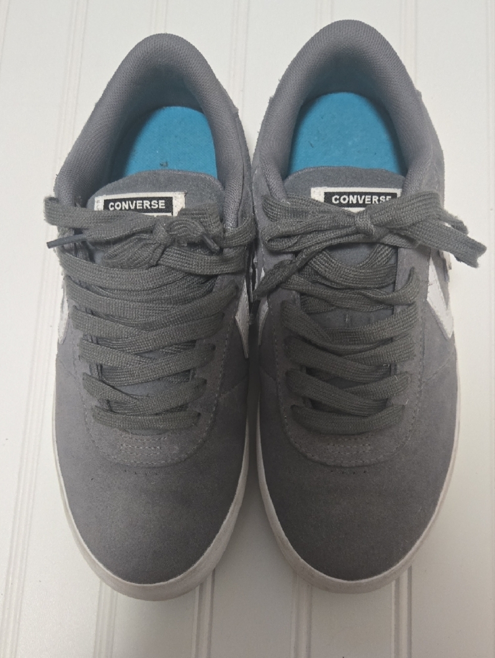 Converse Gray Suede One Star Sneakers with White Star / Size 9 - Picture 2 of 6